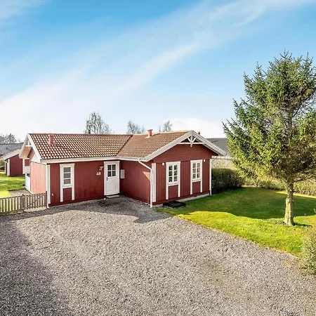 Holiday home In With Kitchen *