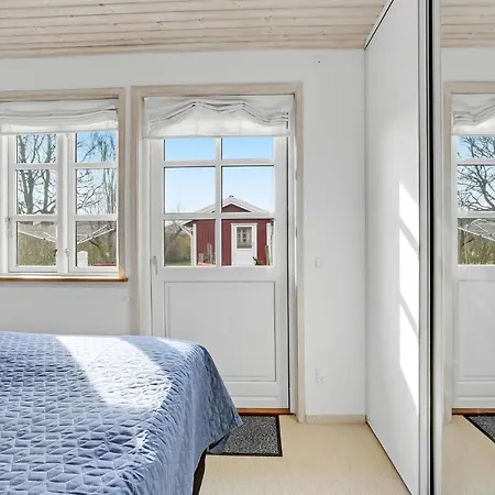 Сasa de vacaciones In With Kitchen Haderslev